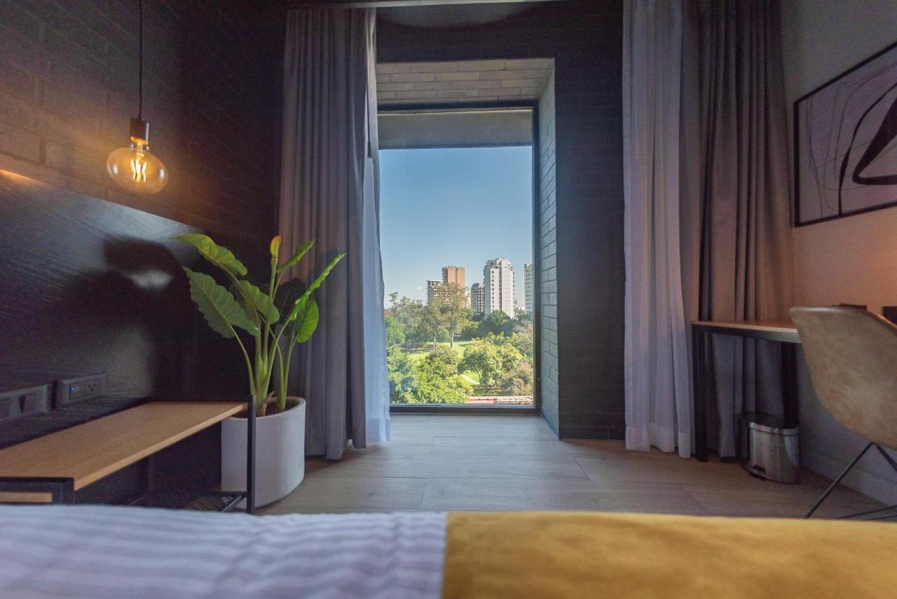 Fulton Business Luxury Hotel Guadalajara Exterior photo