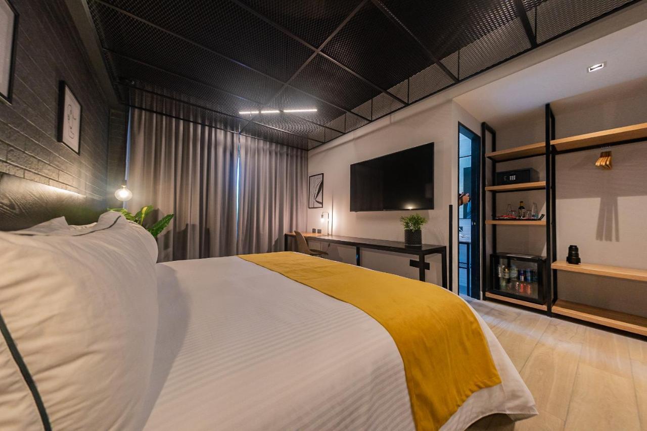 Fulton Business Luxury Hotel Guadalajara Exterior photo