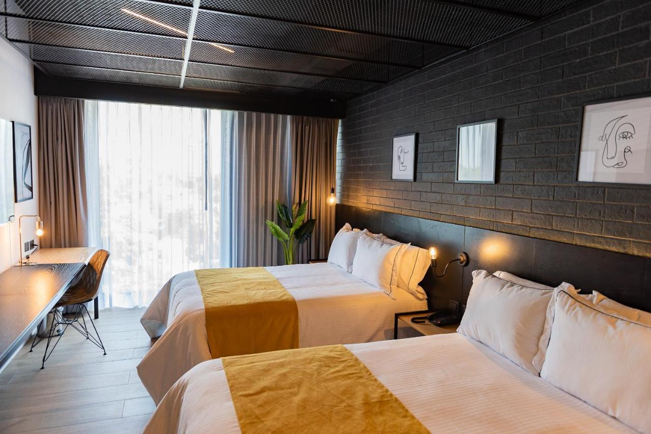 Fulton Business Luxury Hotel Guadalajara Exterior photo